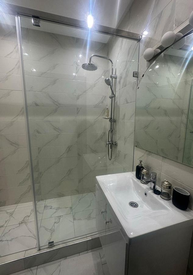 Appartement Agreable En Plein Coeur De Marrakech Pour 2 A 4 Personnes マラケシュ エクステリア 写真