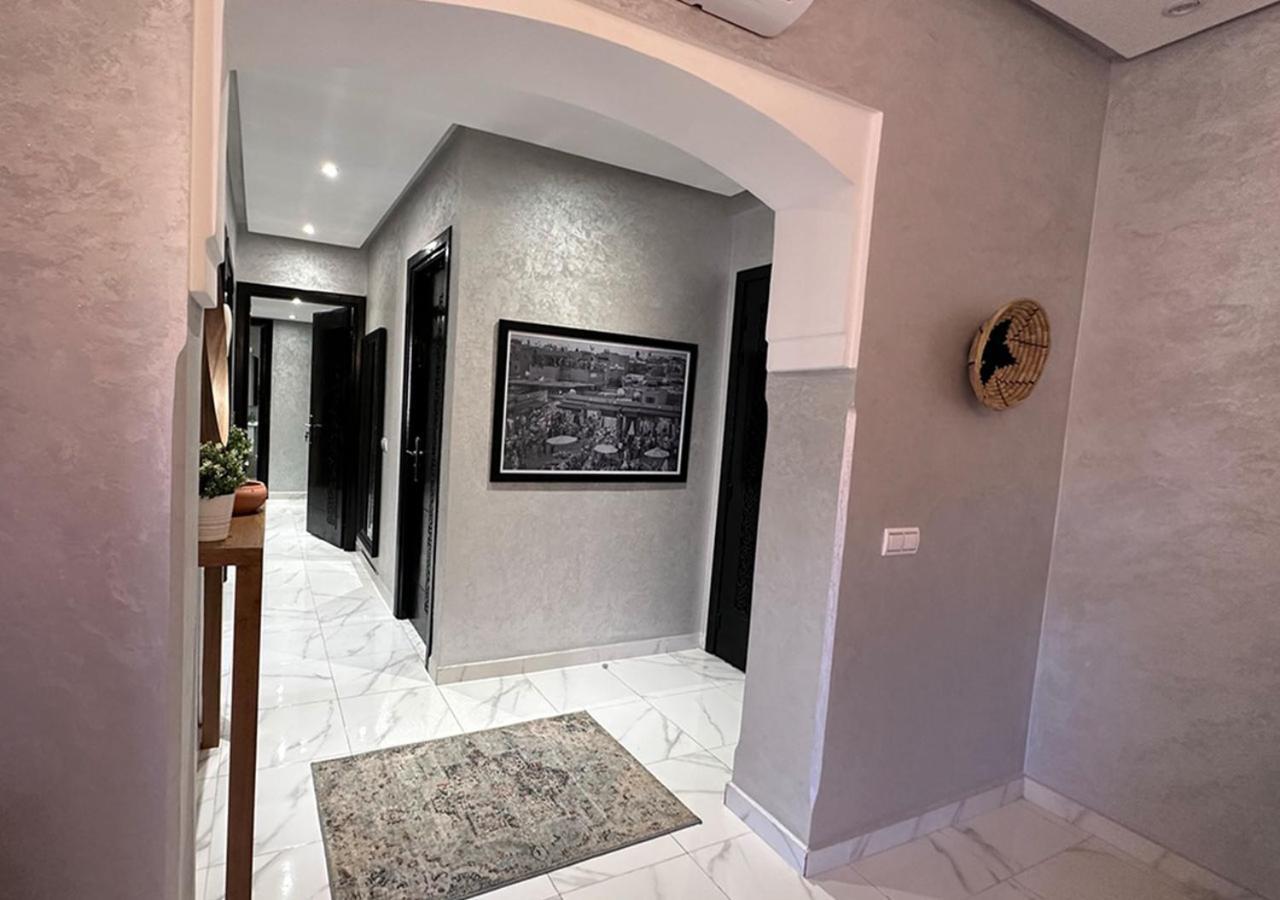 Appartement Agreable En Plein Coeur De Marrakech Pour 2 A 4 Personnes マラケシュ エクステリア 写真